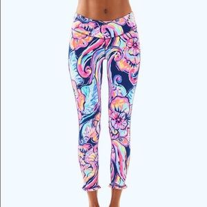 Lilly Pulitzer Legging with ruffled hem - XS